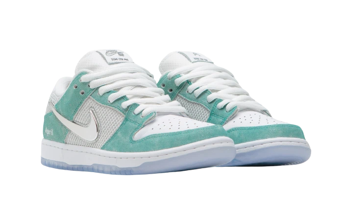 Nike SB x April Skateboards Dunk Low Pro