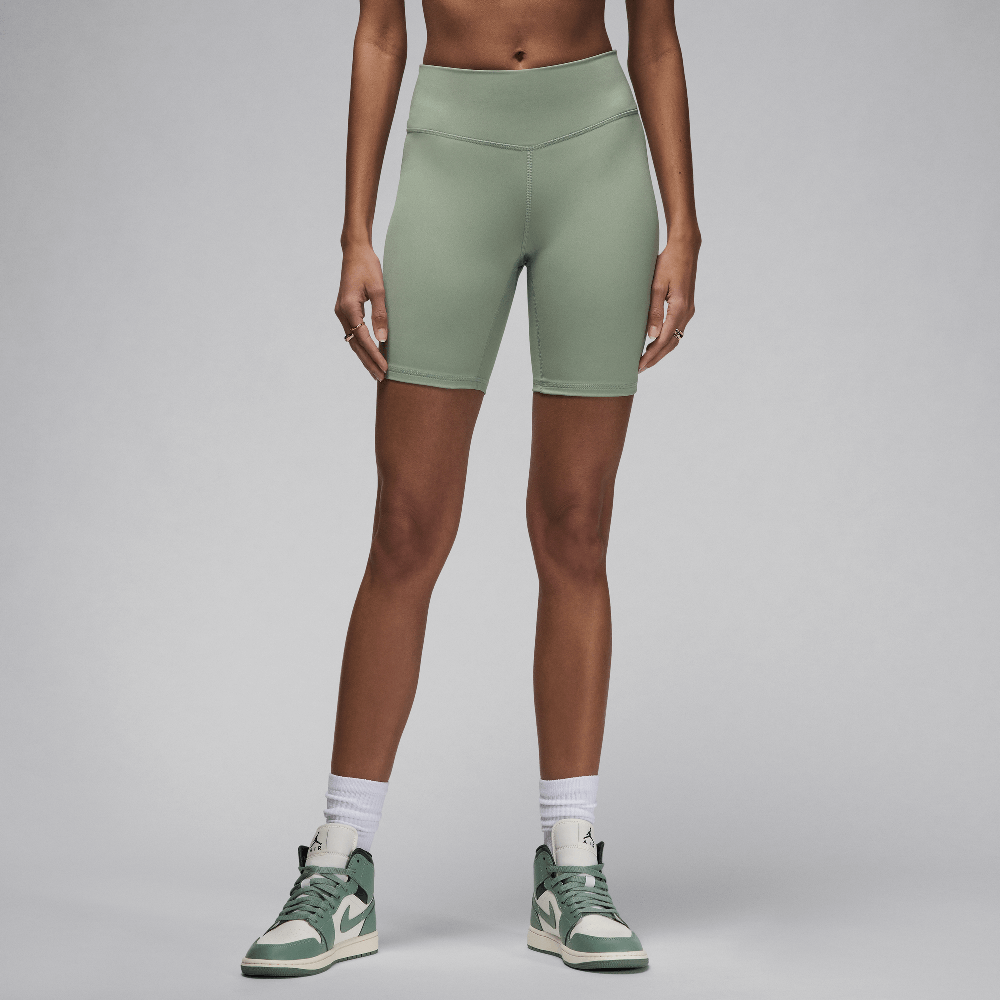 Jordan Sport Women's High-Waisted 7" Bike Shorts Jade Smoke/White FN7325-304 — Abbigliamento Air Jordan su LAB19