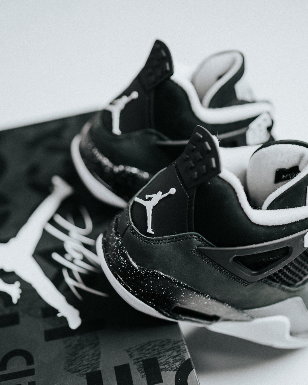 Air Jordan 4 Retro Fear (2024)