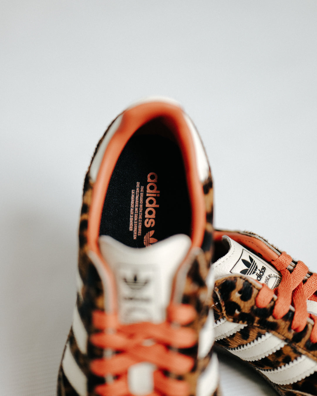 Adidas Samba OG Preloved Red Leopard