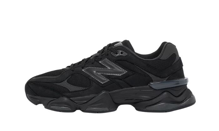 New Balance 9060 Triple Black
