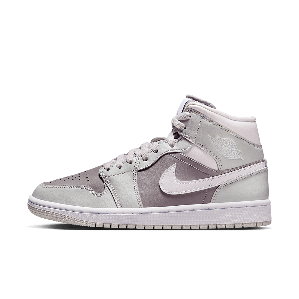 Jordan 1 Mid Photon Dust Atmosphere Grey (Women's) BQ6472-008 — Sneakers Air Jordan su LAB19