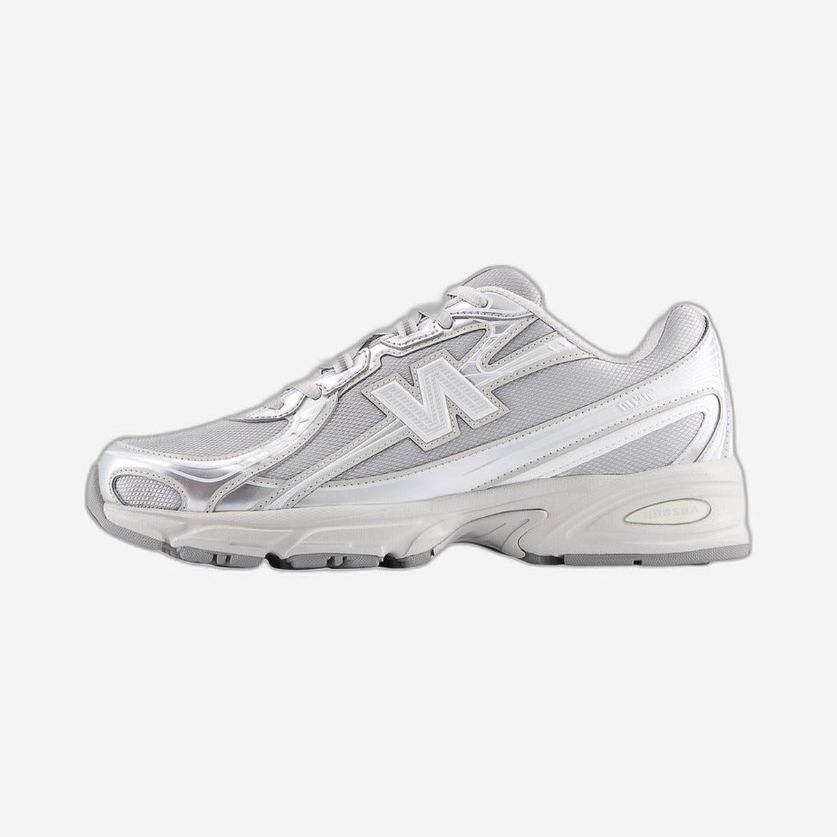 New Balance 740 Metallic Silver
