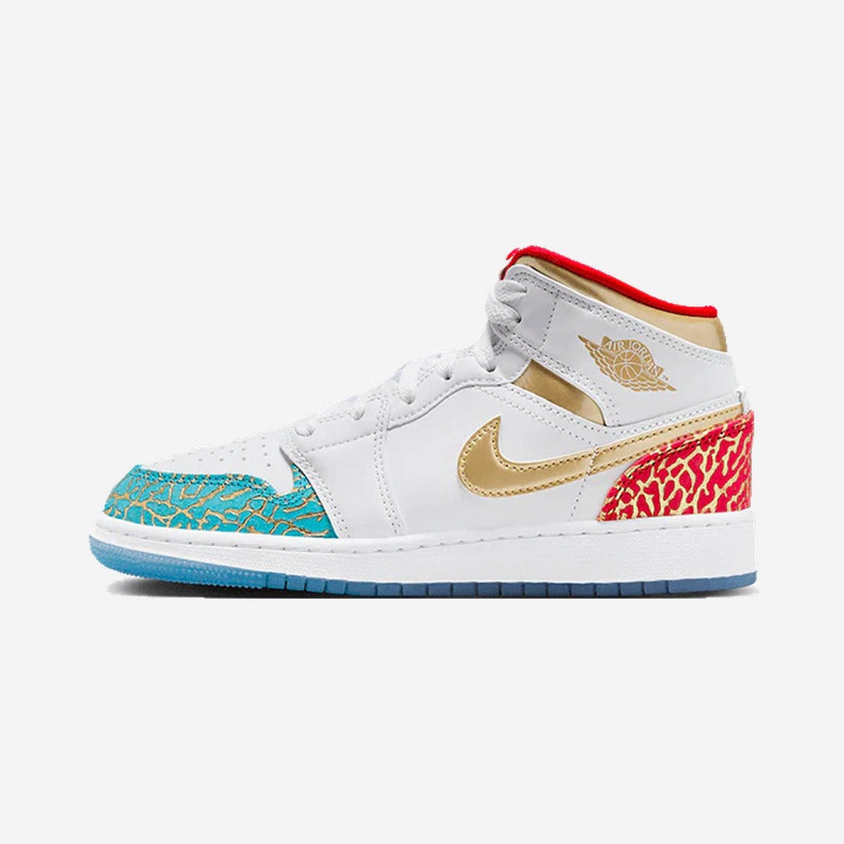 Air Jordan 1 Mid Sneaker School NC to Chicago (GS)