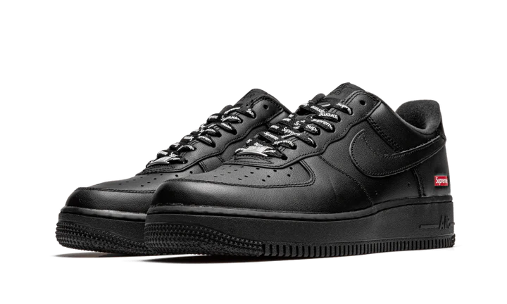 Air Force 1 Low Black Supreme