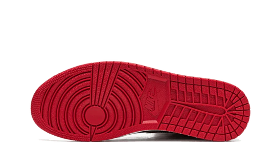 Air Jordan 1 High OG Patent Bred