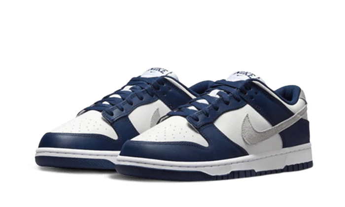 Nike Dunk Low Summit White Midnight Navy