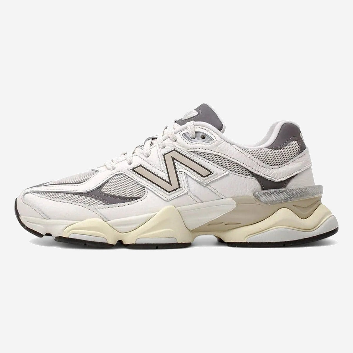 New Balance 9060 Sea Salt Castlerock
