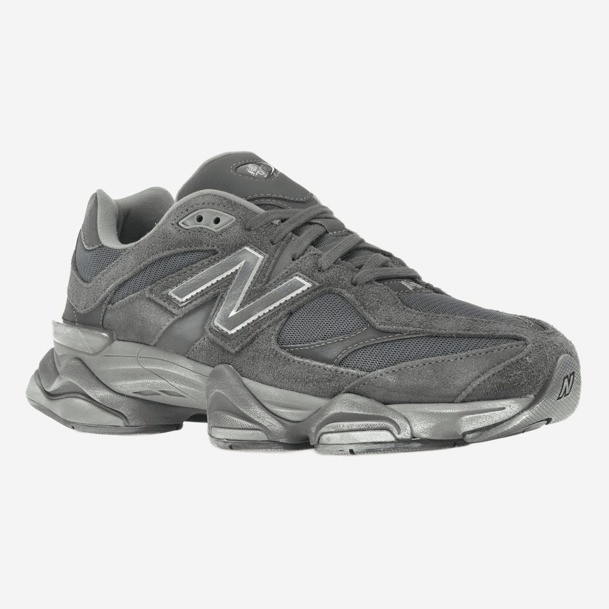 New Balance 9060 Magnet