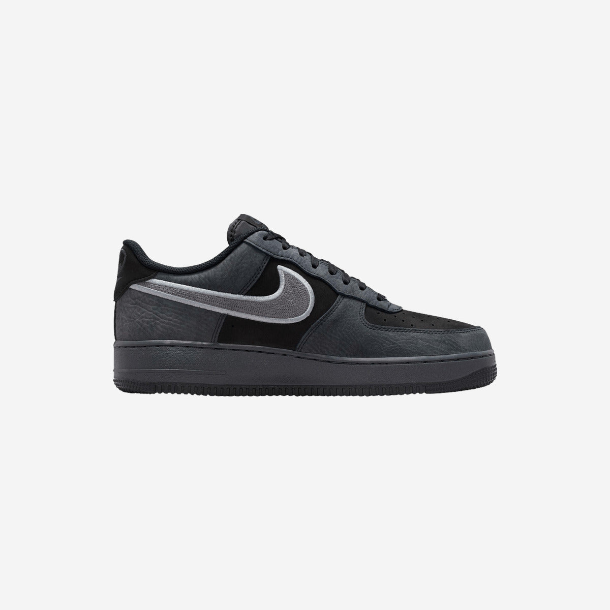 Nike Air Force 1 '07 LV8 'Black Dark Smoke' IB6842-002 — Sneakers Nike su LAB19
