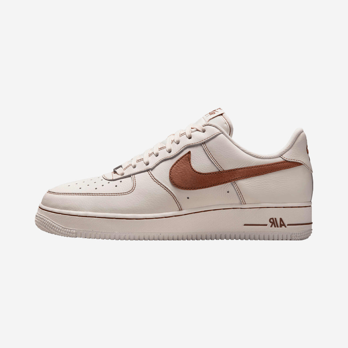 Nike Air Force 1 '07 LV8 'Ivory Saddle Brown' HQ2037-101 — Sneakers Nike su LAB19