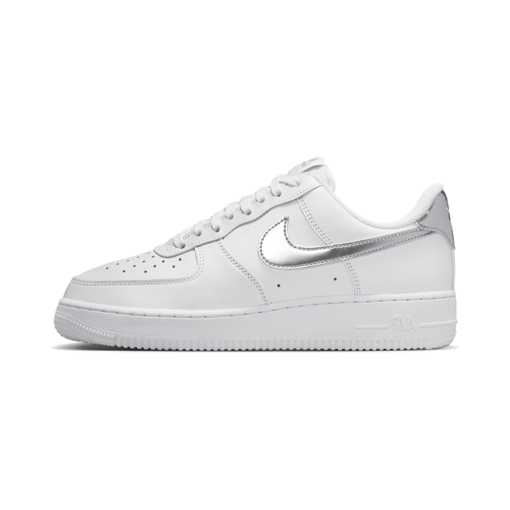 Nike Air Force 1 '07 SE White Metallic Silver IV5102-100 — Sneakers Nike su LAB19