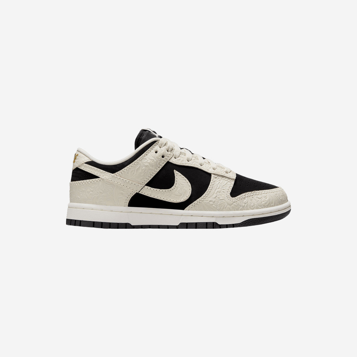Nike Dunk Low Embossed Black Sail (Women's) IF3944-001 — Sneakers Nike su LAB19