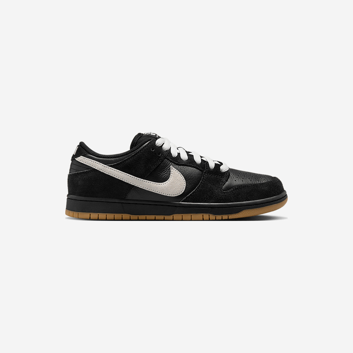 Nike Dunk Low Pro SB Black White Gum HF3704-003 — Sneakers Nike su LAB19