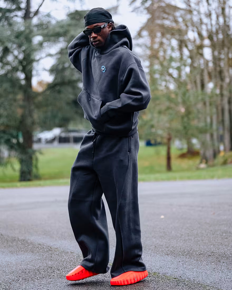 Nike Mind 001 Slide Solar Red