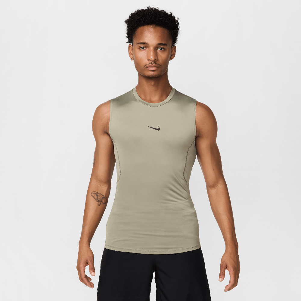 Nike Pro Men's Dri-FIT Tight Sleeveless Fitness Top Light Army/Black FB7914-320 — Abbigliamento Nike su LAB19