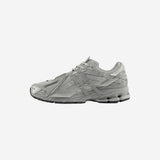 New Balance 1906A Concrete Silver Metallic
