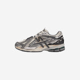 New Balance 1906A Silver Metalic Castlerock