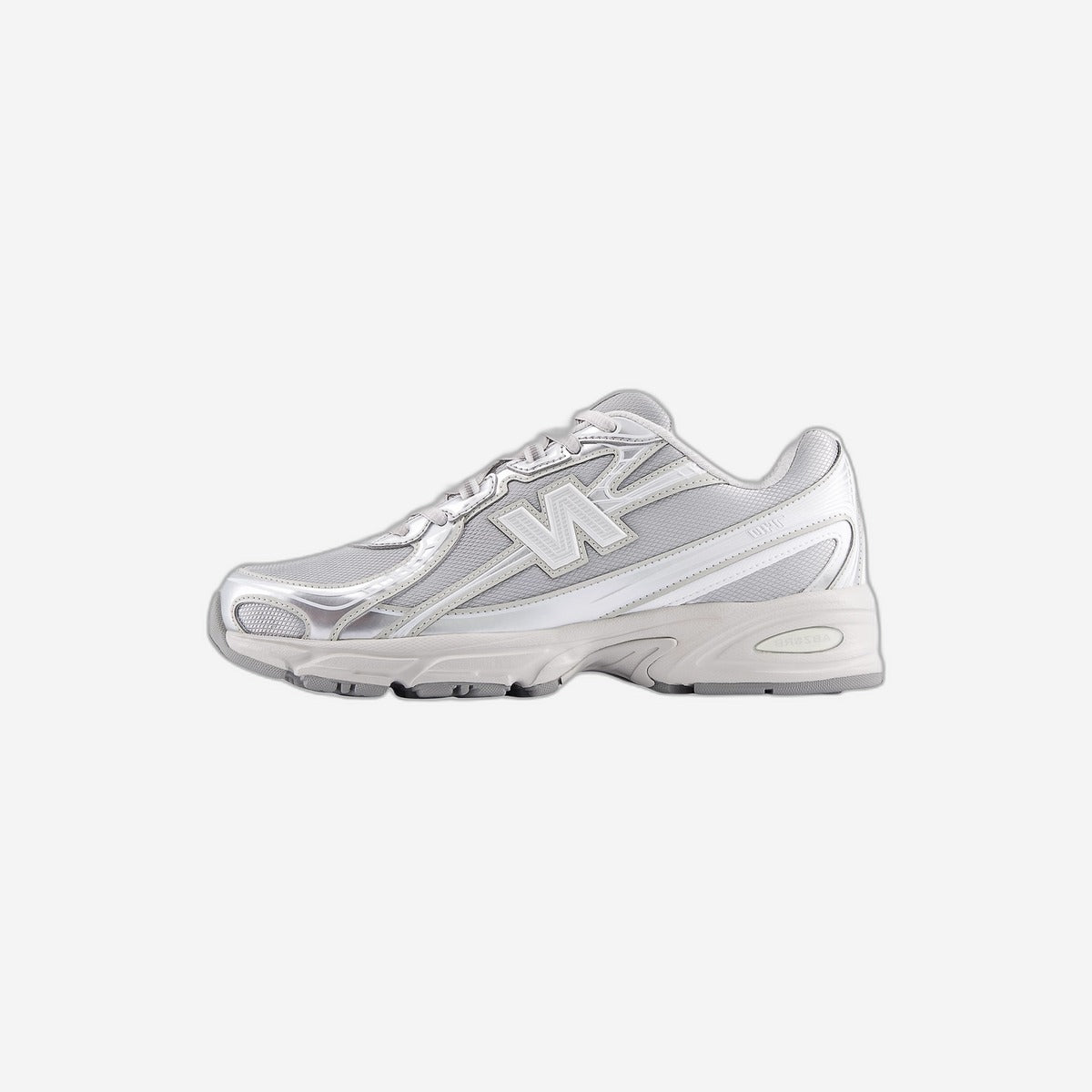 New Balance 740 Metallic Silver