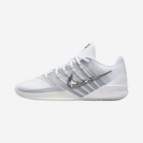 Nike Sabrina