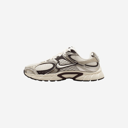 Nike V5 RNR Phantom Burgundy Ash