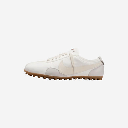 Nike Moon Shoe White Soft Pearl Gum (Women's)