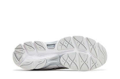 Gel-NYC White Oyster Grey - 1203A280-100