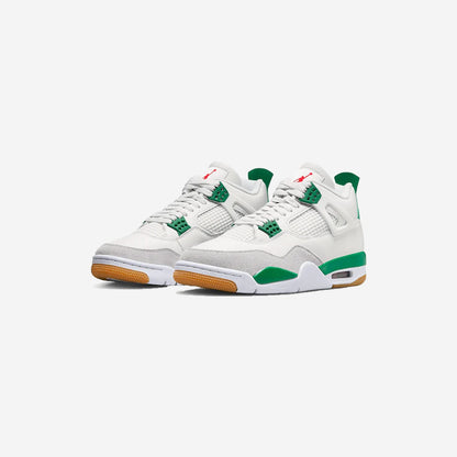 Air Jordan 4 Retro SB Pine Green