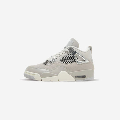 Air Jordan 4 Frozen Moments