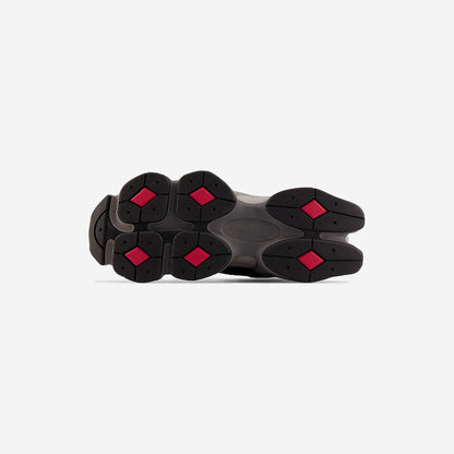 New Balance 9060 Black Castlerock