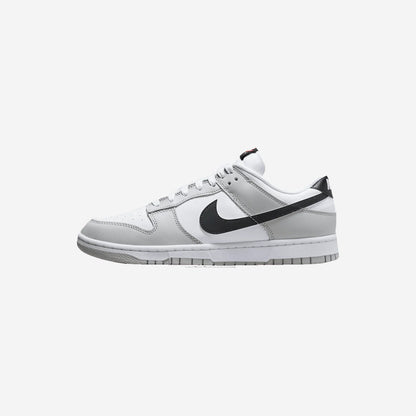 Nike Dunk Low SE Jackpot
