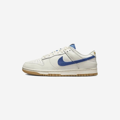 Nike Dunk Low SE Sail Dark Marina Blue