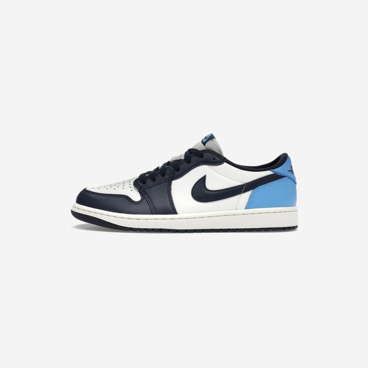 Air Jordan 1 Low OG Obsidian UNC