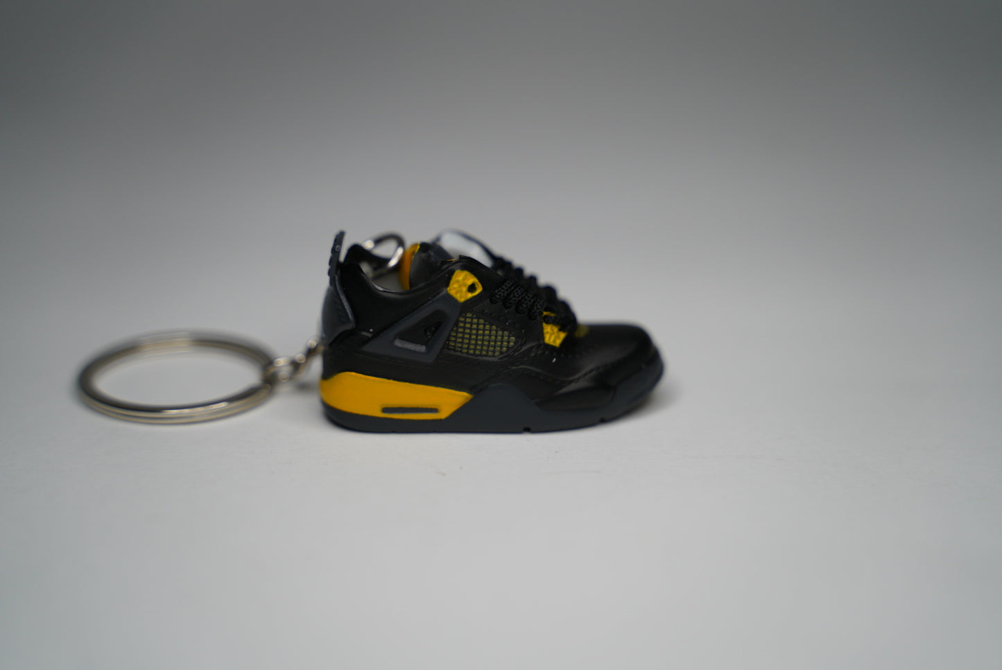 Jordan 4 Yellow Thunder (portachiavi)