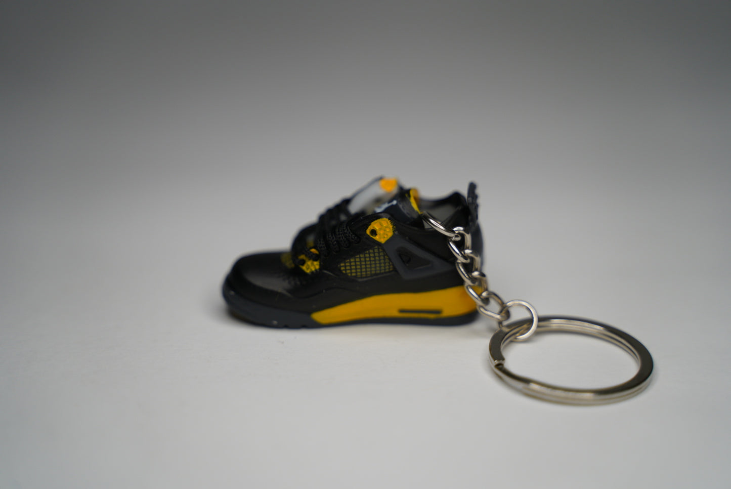 Jordan 4 Yellow Thunder (portachiavi)