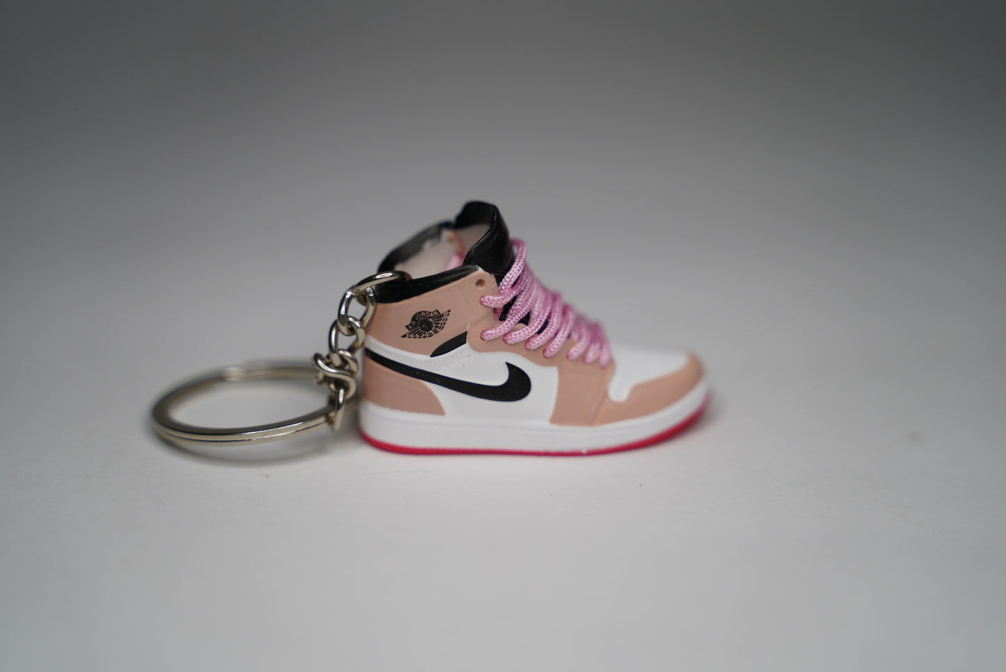 Jordan 1 High Pink