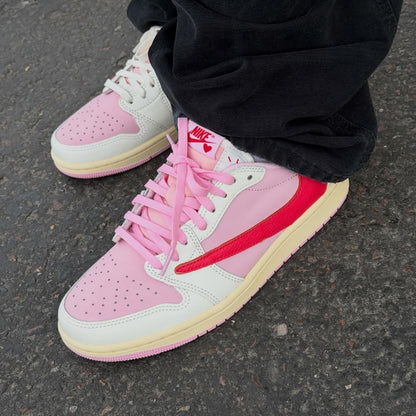 Air Jordan 1 Retro Low OG SP Travis Scott Sail Tropical Pink