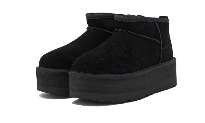 UGG Classic Ultra Mini Platform Boot Black