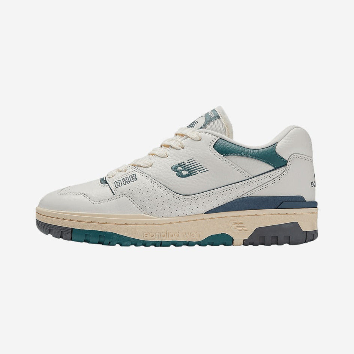 New Balance 550 New Spruce Mini Logo
