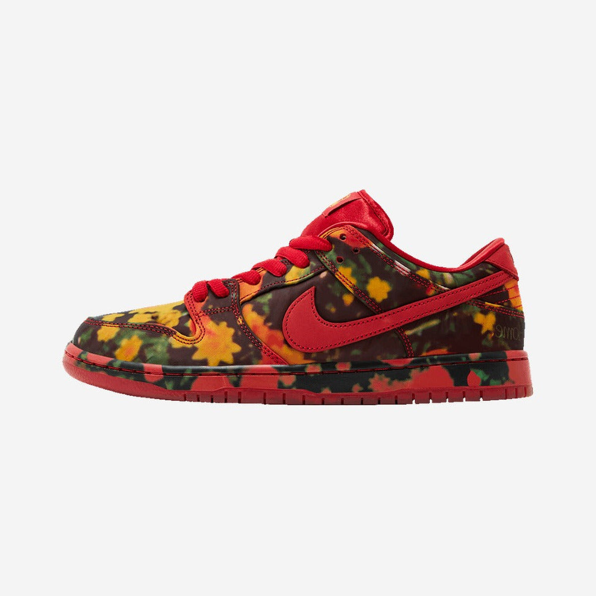 Nike SB Dunk Low The Wizard of Oz Poppy Field