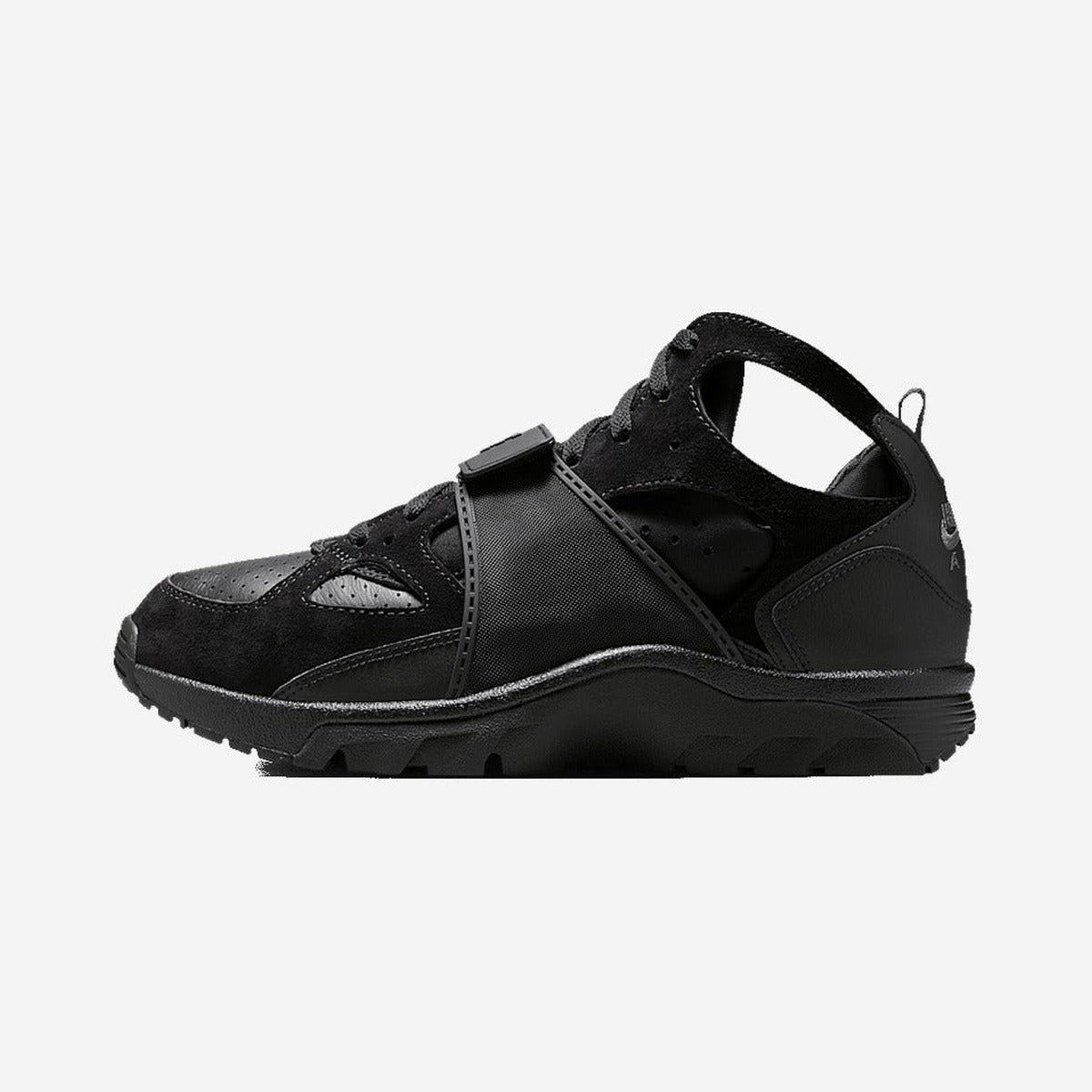 Nike Air Trainer Huarache Triple Black