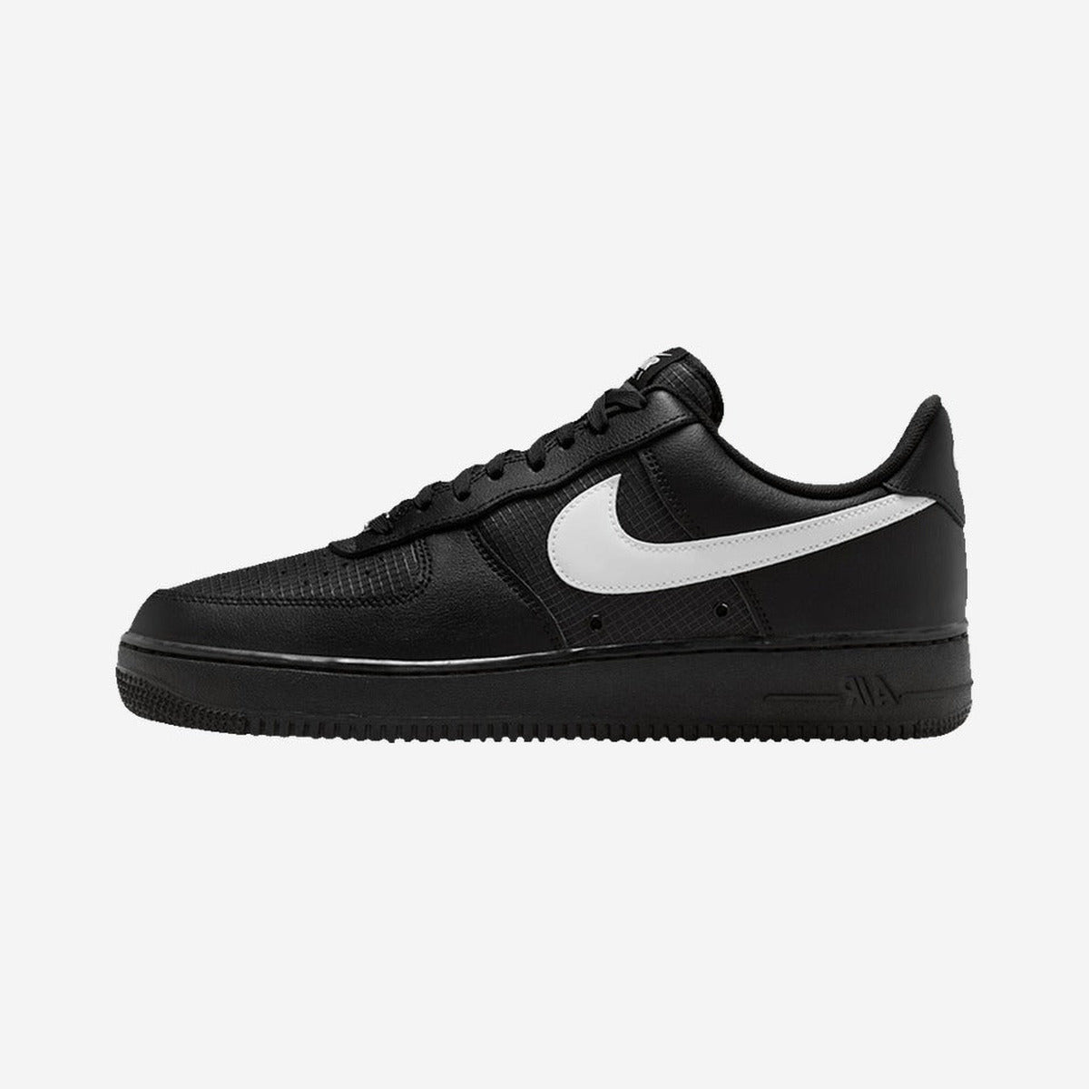 Nike Air Force 1 07 LV8 'Black White'