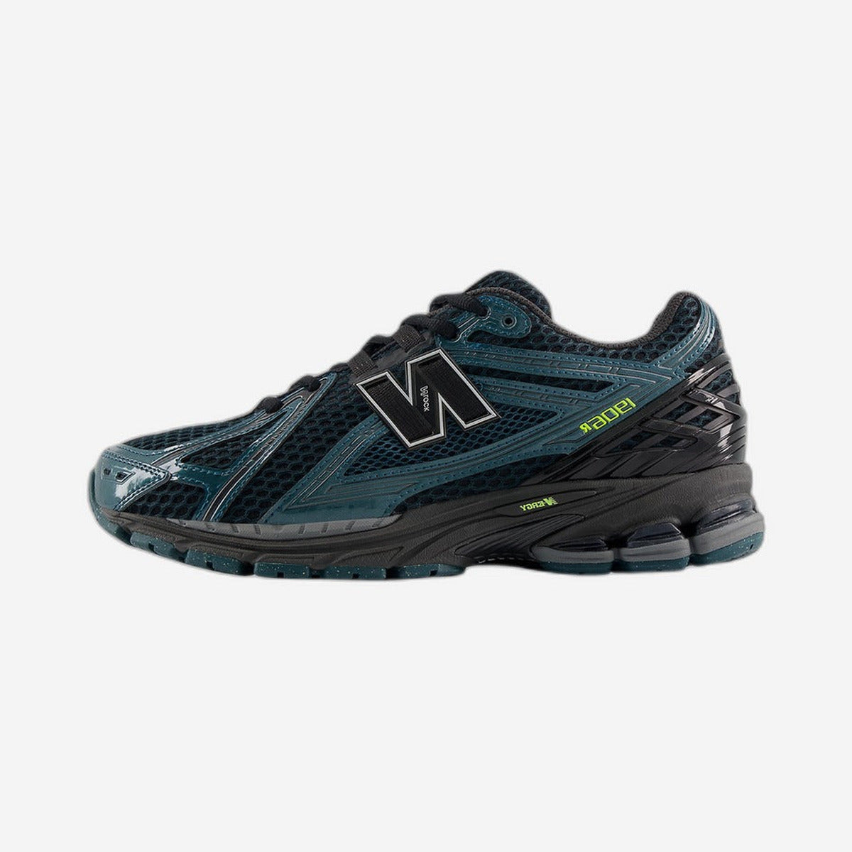New Balance 1906R Medusa Green Black