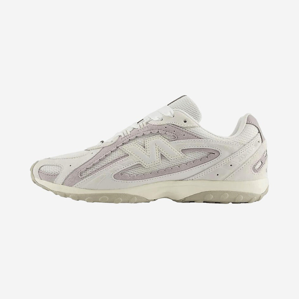 New Balance 204L Reflection