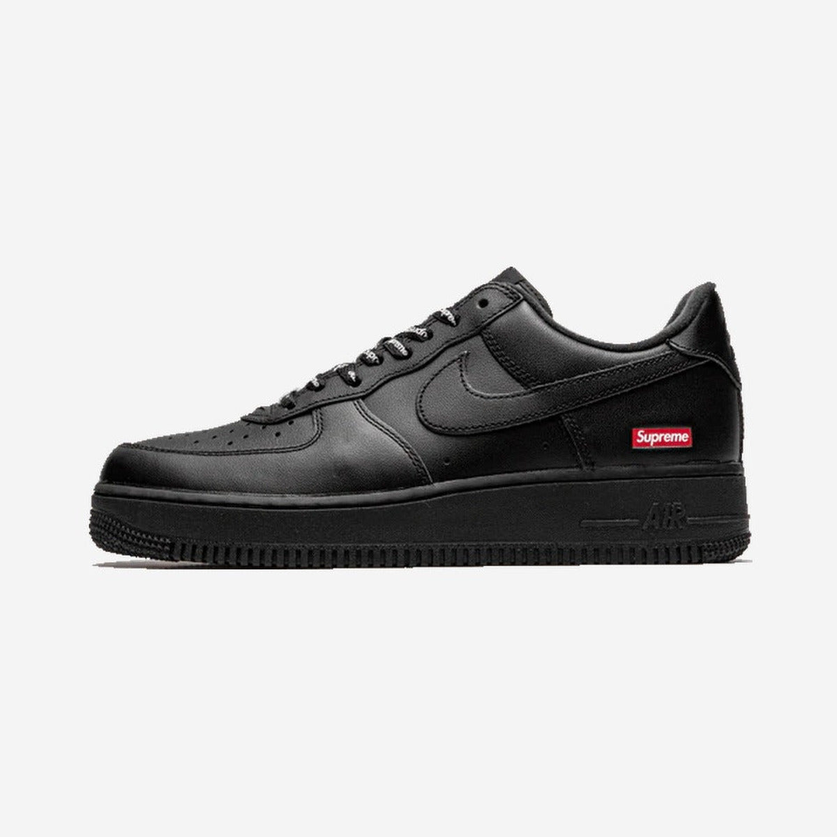 Air Force 1 Low Black Supreme