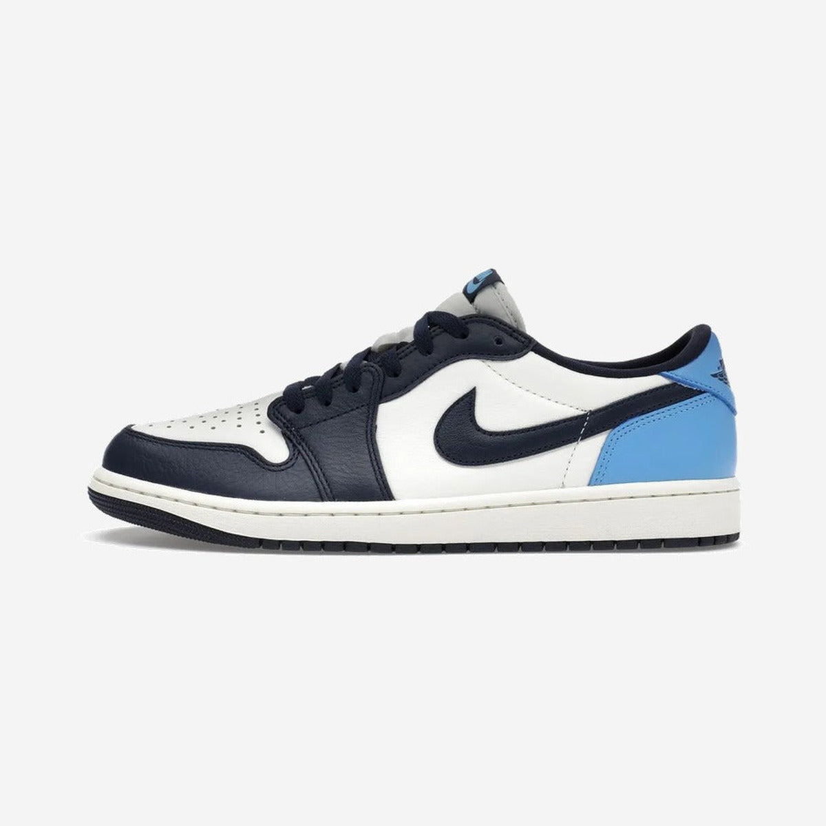 Air Jordan 1 Low OG Obsidian UNC