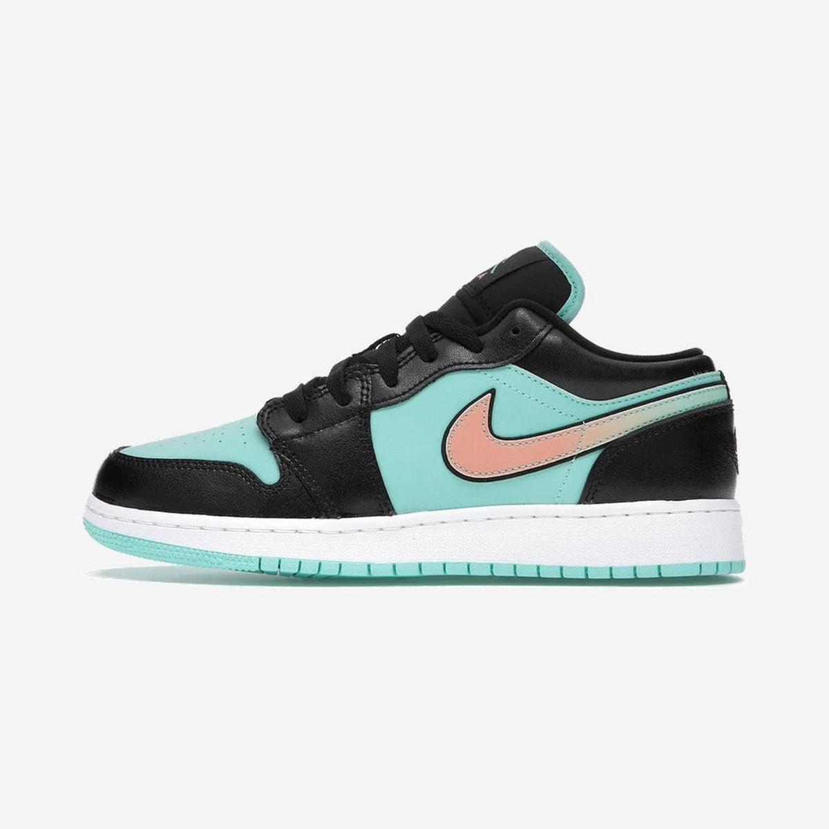 Air Jordan 1 Low SE Tropical Twist