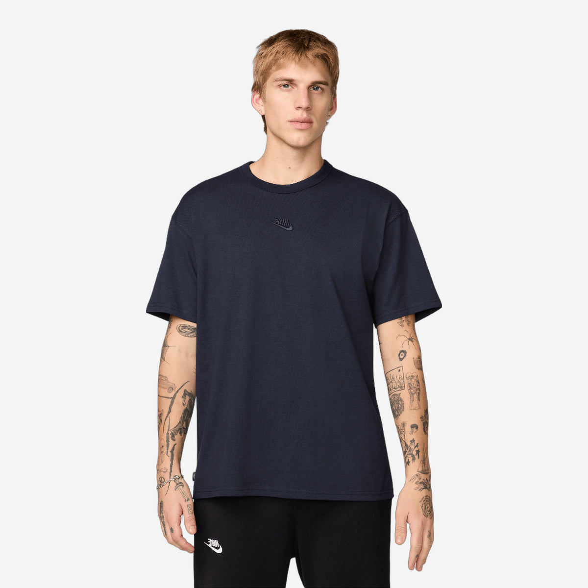 Nike Sportswear Premium Essentials Men's T-Shirt Obsidian/Obsidian DO7392-452 — Abbigliamento Nike su LAB19