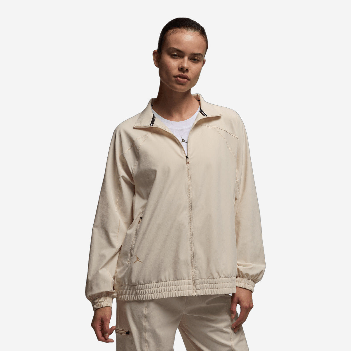 Jordan Sport Women's Dri-FIT Woven Jacket Legend Light Brown/Legend Medium Brown FN5143-203 — Abbigliamento Air Jordan su LAB19