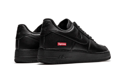 Air Force 1 Low Black Supreme